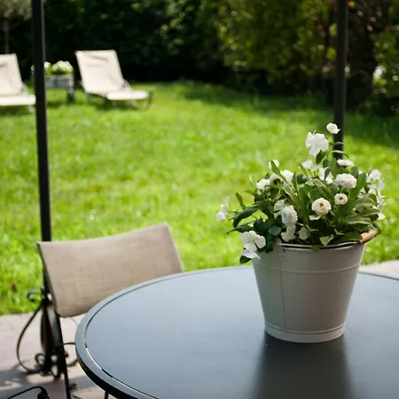 Nocleg ze śniadaniem Elena's