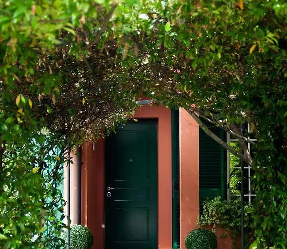 Elena's B&B 3*
